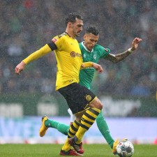 爱游戏-沃尔夫斯堡备战新赛季，努力追求更高成绩()